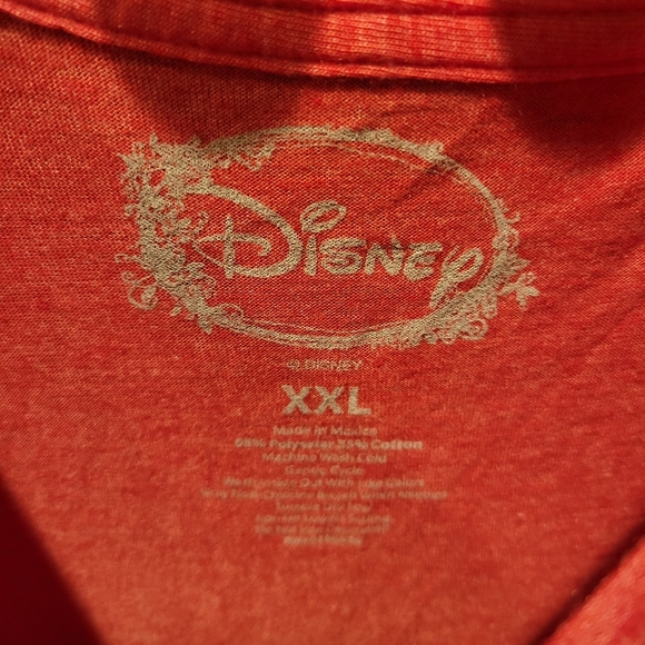 Disney Most Wonderful Time of Year T-shirt Tee Mickey Mouse Holiday Christmas - Picture 4 of 5